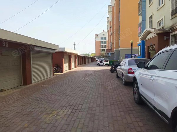 青岛莱西水集宏远滨河新村一楼带院 家具家电齐全 滨河新村90平出租