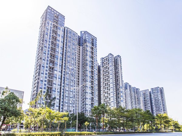 深圳宝安西乡招商果岭花园招商果岭精装高层 家私全齐 车位充足 带