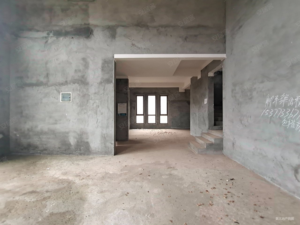 地势高 实用面大 南向花园大 居家 自住壹 ,保利阆峰云墅二手房,800万