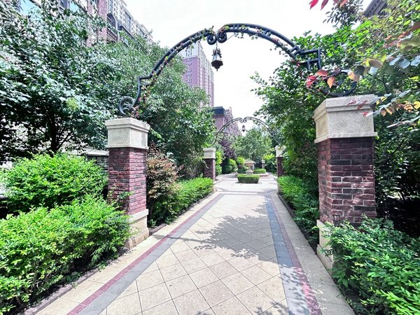 沈阳浑南二十一世纪广场金地檀府金地檀府 电梯洋房顶楼 三居 宽敞