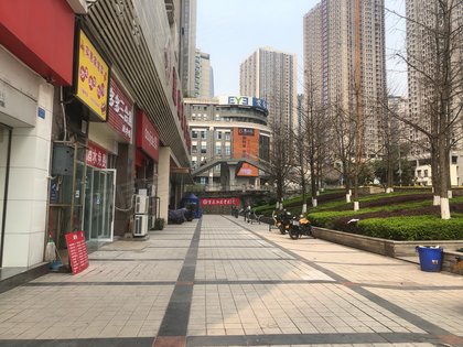 紫御江山街道图片