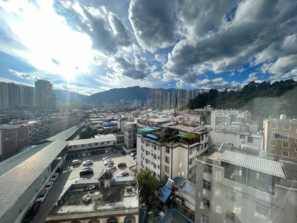 大理大理市明珠广场银河明珠银河明珠 3室2厅2卫 93平 精装修 电梯房