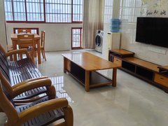 北流北流城区城区出租市中心附近电梯房 精装修两房 家具家电齐全 租1150元出租房源真实图片