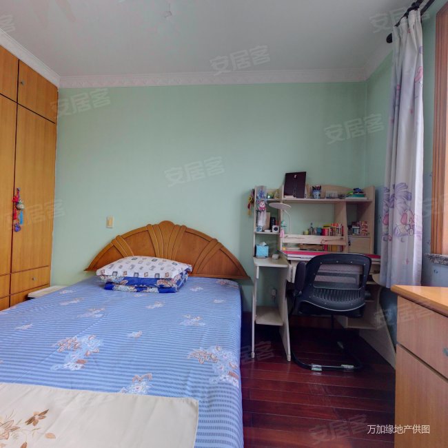 祥和花苑带70平大阁楼,带车库,已签加装电梯,急售