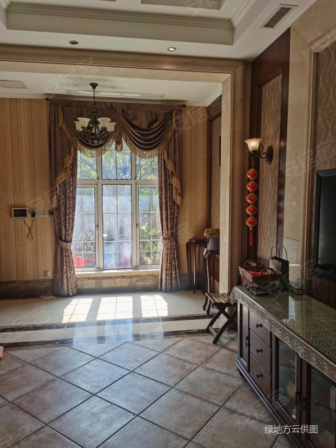 南昌房产网>南昌二手房>象湖二手房>象湖新城二手房>绿地兰宫>488_650