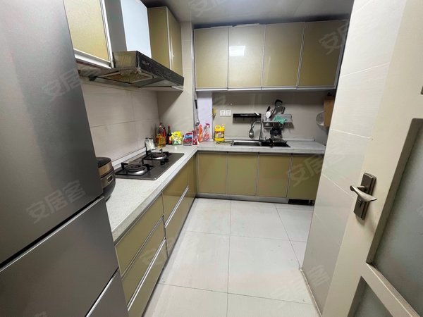 武汉武昌杨园怡景苑(临江大道)奥山世纪城怡景苑小区 余家头地铁站