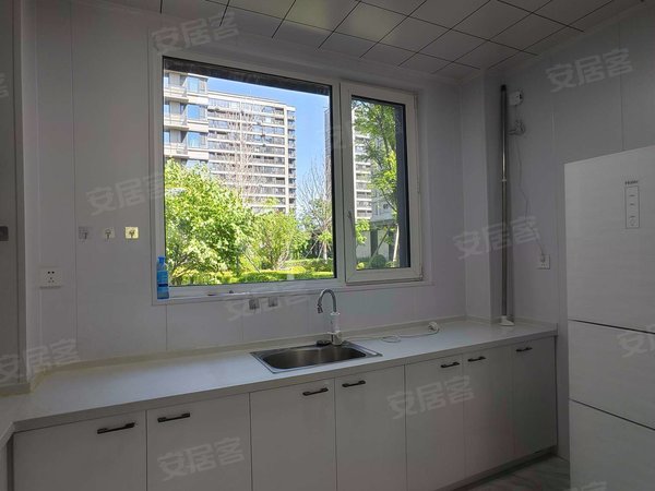 融创城(三期) 3室2厅1卫 102平 电梯房 精装修,铁西租房-沈阳58安居客