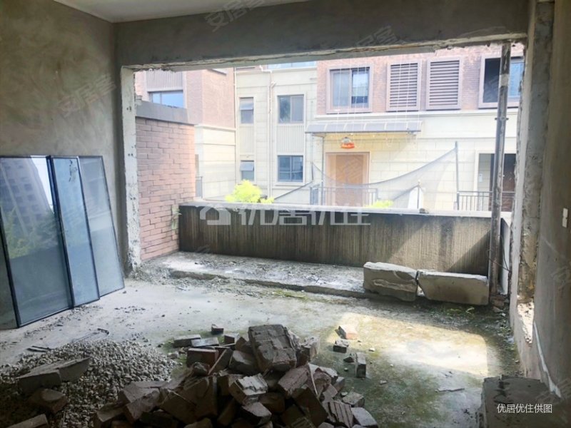 金科廊桥水乡花蝶墅别墅