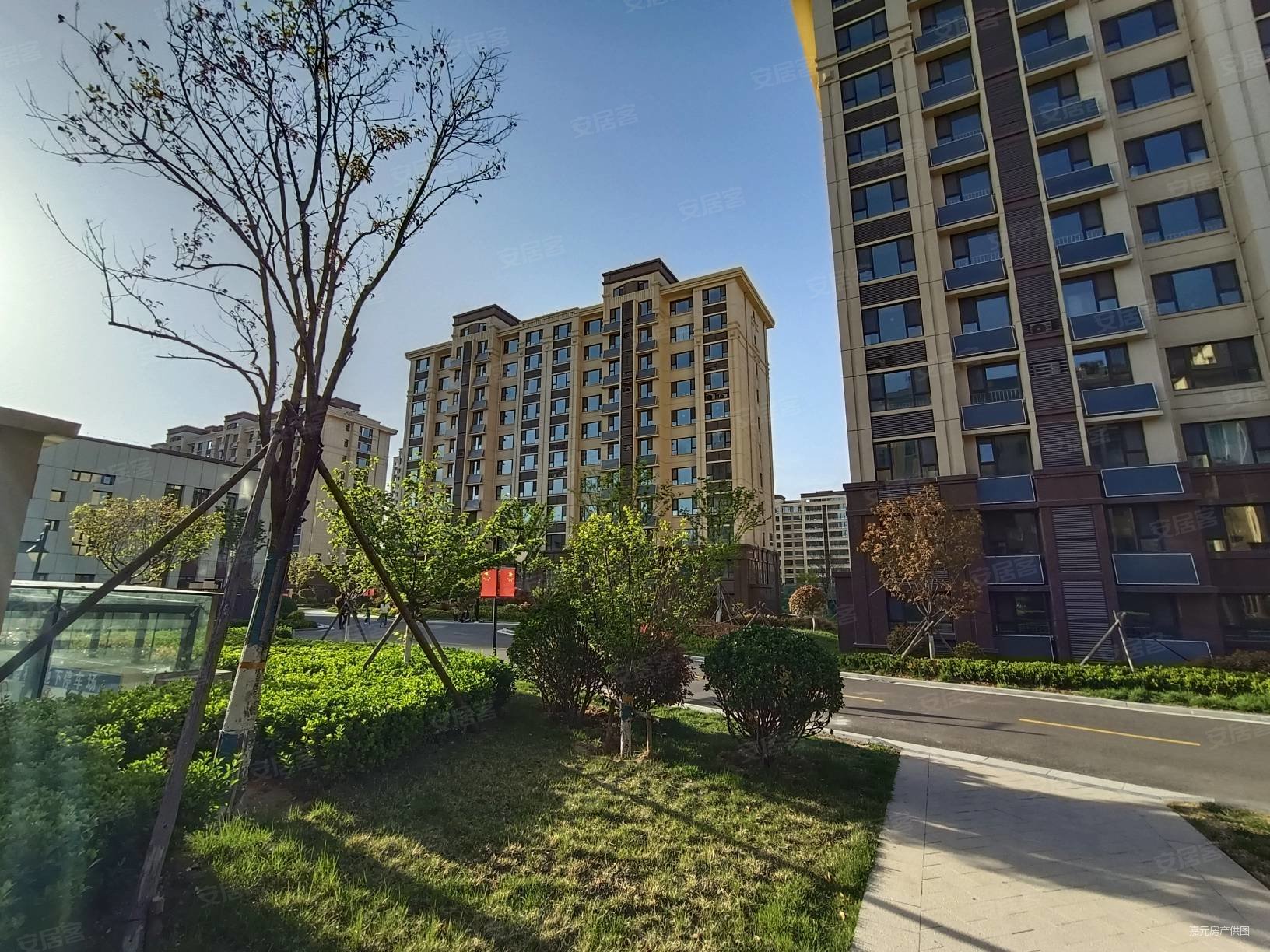 国大东方天韵3室2厅2卫137㎡南北105万