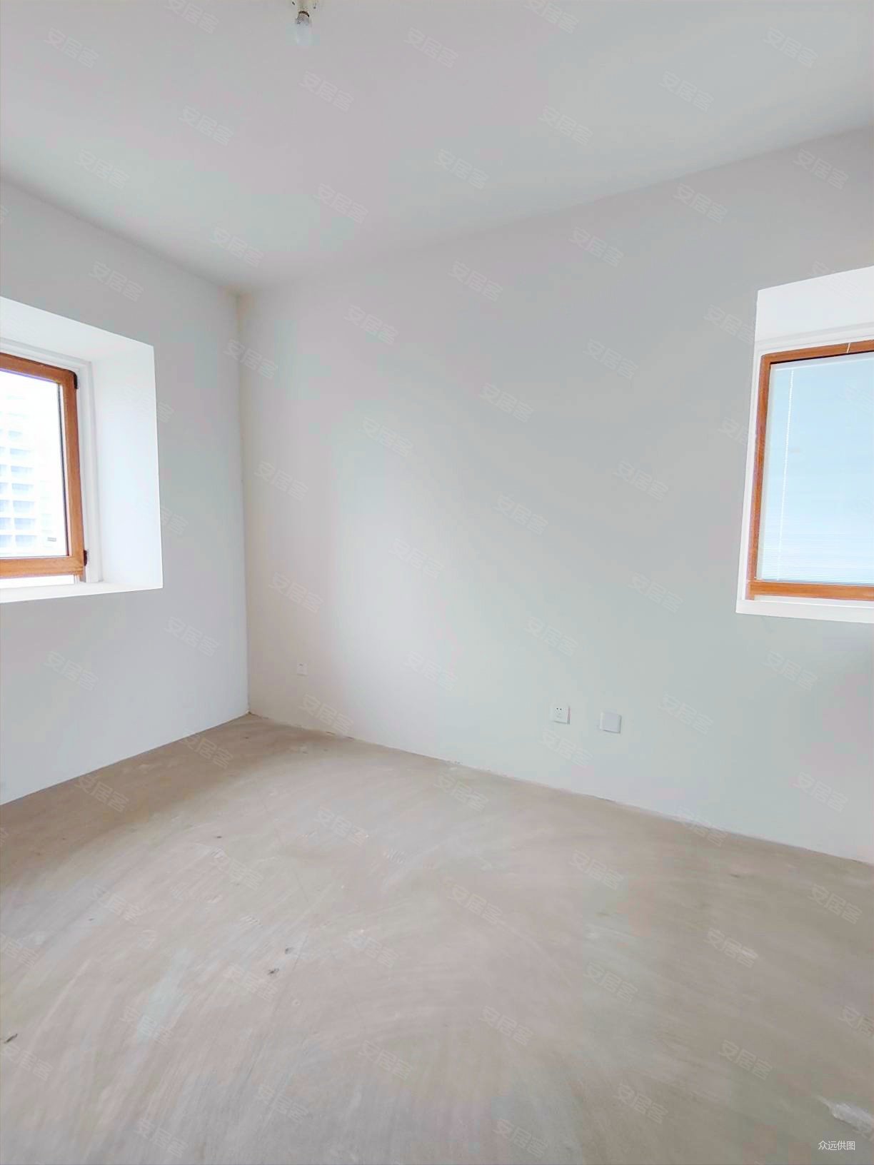 东南大学对面 3号线地铁口 龙湖天街旁 通宇博园 毛坯现房,通宇林景博