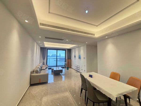 苏州吴中吴中太湖新城天鹅港华庭地铁口精装三房两卫，家具家电齐全，视野好，有钥匙拎包入住。出租房源真实图片