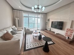 重庆江北观音桥观音桥商圈步行街 房屋出租 家电齐全拎包入住 大阳台 可短租出租房源真实图片