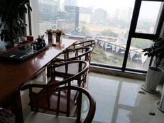 西安碑林环城南路宏信国际花园 5室1厅1卫出租房源真实图片
