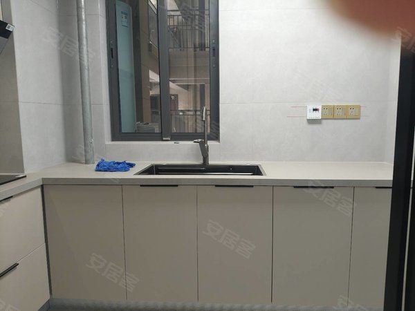 金华婺城婺城新区红星铂瑞花园(北区)采光好，视野无遮挡，楼层好，交通便利，可随时看房出租房源真实图片