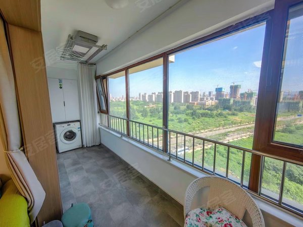 济南历城张马屯锦悦府锦悦府精装三室两厅两卫带车位紧邻万虹广场工业