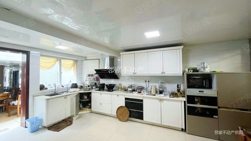 杜甫草堂浣花溪畔金林半岛双拼别墅前后带花园车位