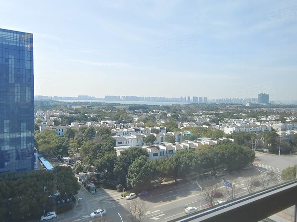 苏州工业园双湖双湖湾花园双湖 两房带地暖 可看湖景 近邻瑞 山姆