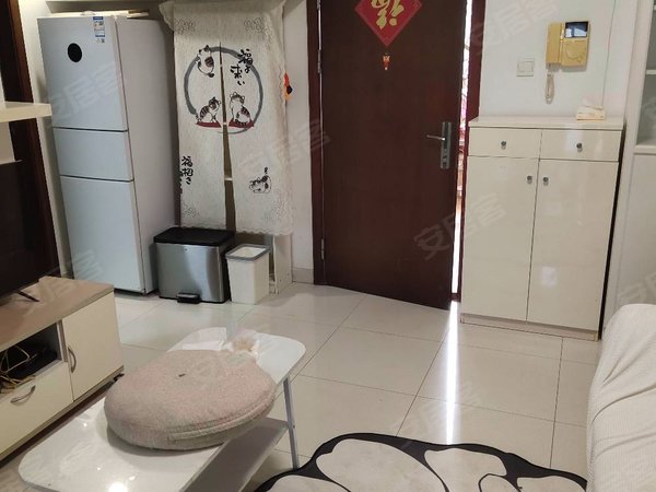 广州海珠赤岗泓景花园a区赤岗北路 泓景花园 电梯楼1房1厅 可做2房用