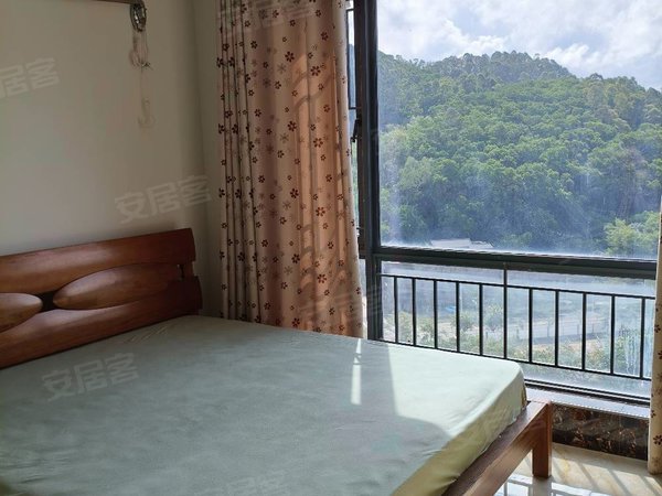 深圳龙岗南联运河蓝湾南联运河蓝湾精装三房出租出租房源真实图片