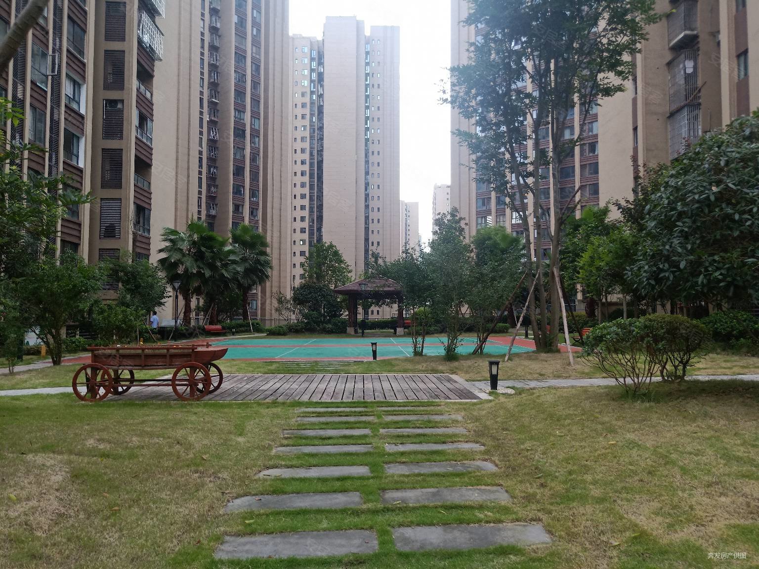 万州金科观澜g区3室2厅2卫107.21㎡南北56.8万