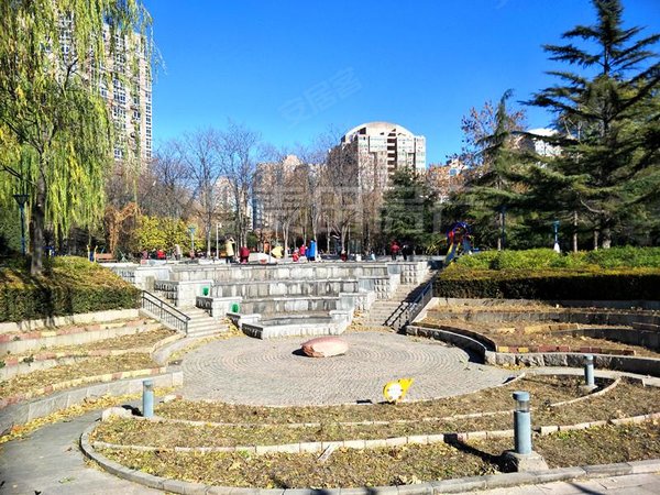 北京海淀世纪城远大园六区聚焦房源远大园3室2厅户型正采光好金源商圈