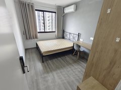 川沙妙虹新苑800的单间，可以月付房租，房子干净漂亮
