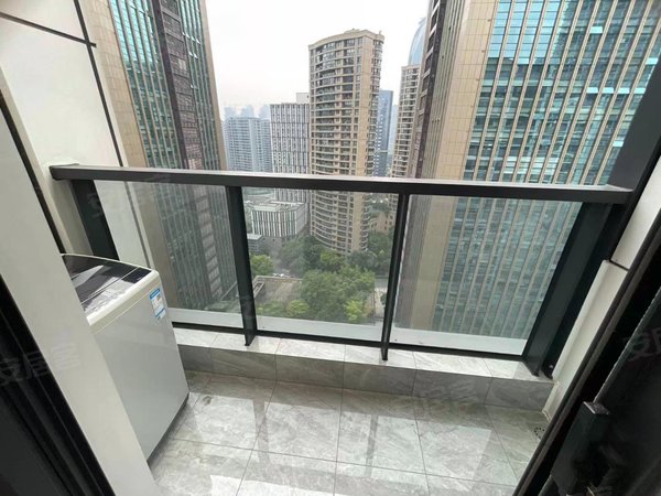 杭州萧山钱江世纪城奥体国际村奥体国际村,飞虹路地铁口.