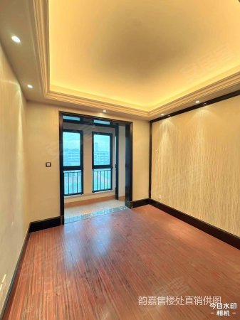 (新出 急售 410)送车位 巨凝金水岸 豪装 从未入住