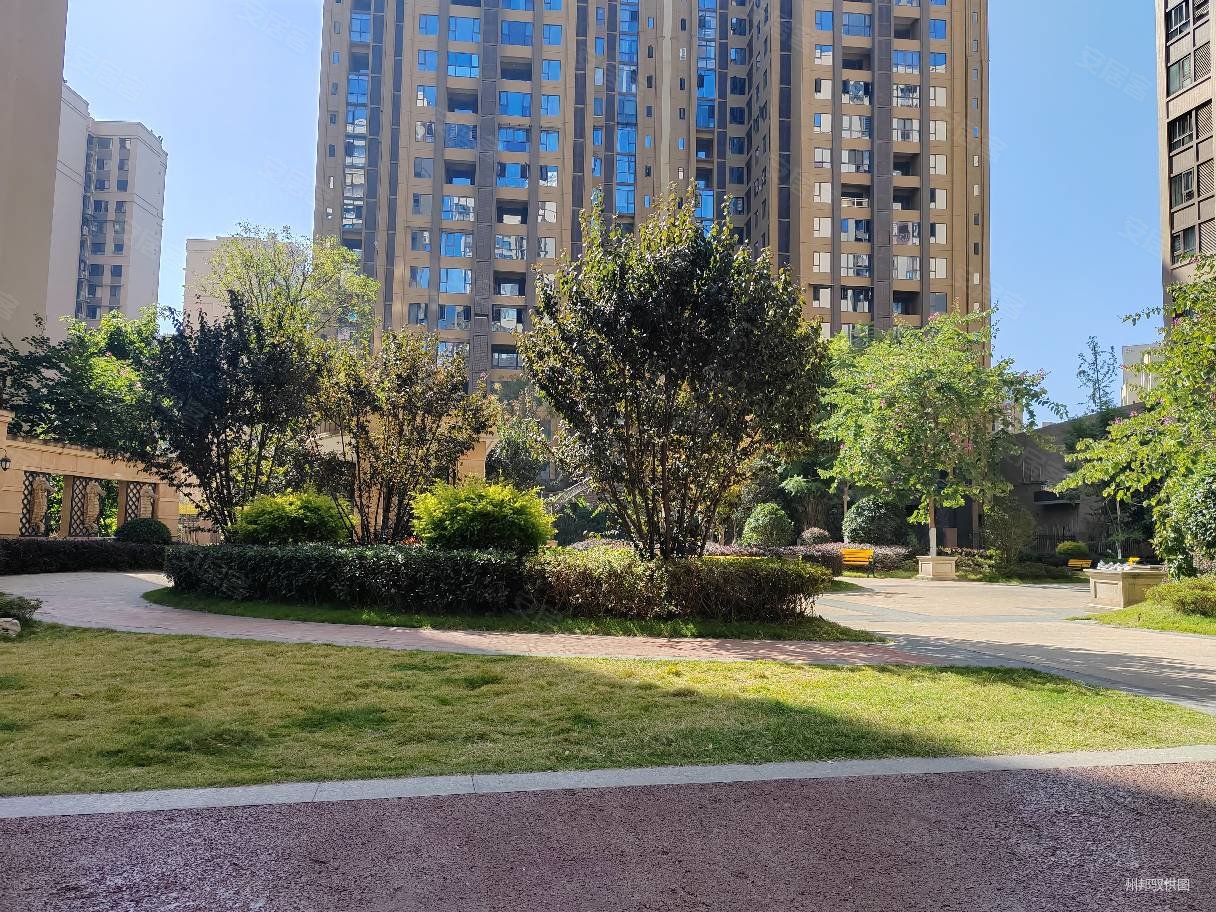 凉山房产网>凉山二手房>西昌二手房>东部新城二手房>乐荟城>