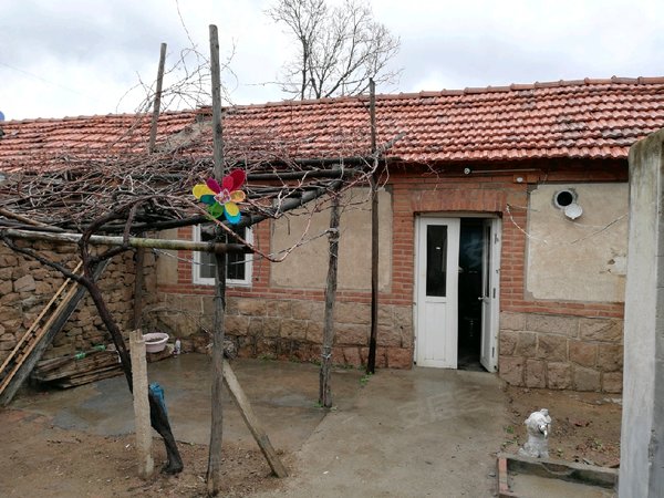 青岛城阳夏庄华阴村自建房华阴村自建房 2室1厅1卫出租房源真实图片