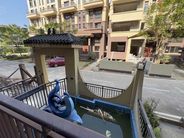 南宁良庆五象大道紫金城北区(商住楼)大别墅出租!豪华家具家电齐全,有露台有花园,可自住可商用!出租房源真实图片