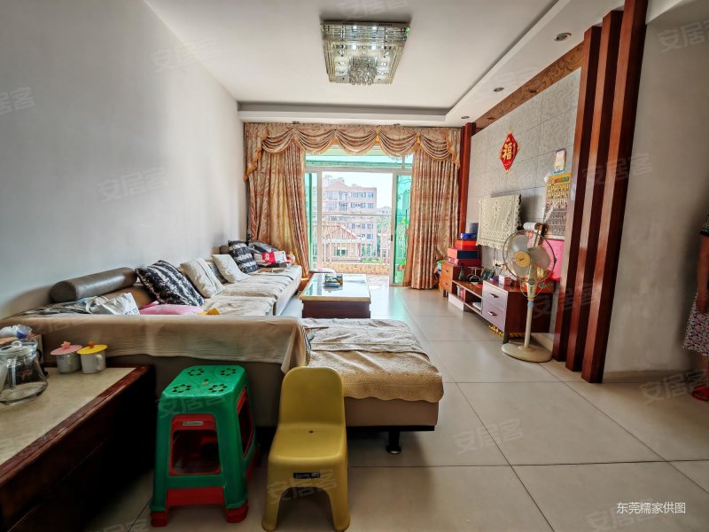 银湖花园(寮步)3室2厅2卫110㎡南138万