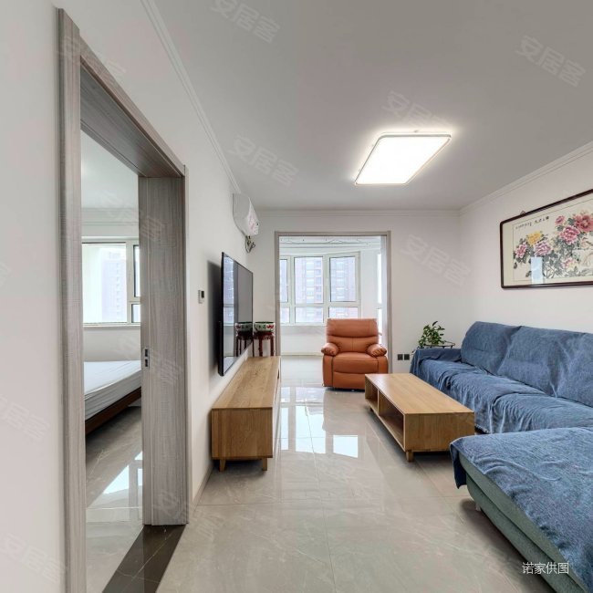 津铁泽苑 大两房 近地铁 装修好 朝南 出行方便