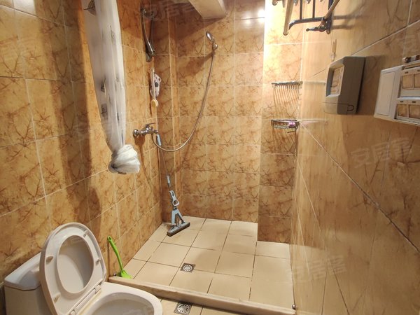 台四小,台六小,宁化小,华侨中学,台江实验小学急租房出租房源真实图片