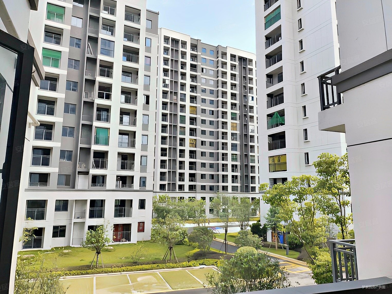 大东海中央府1号地铁口电梯两房空间利用大