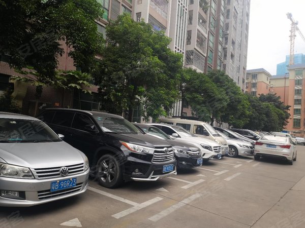 深圳光明公明富民广场富民广场电梯大2房出租配套齐全免费停车2800