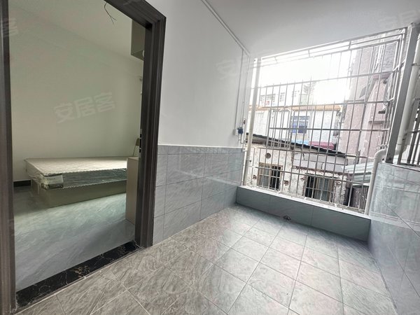 【多图】元岗村,天河客运站租房,天河客运站a口下元岗近地铁带露台