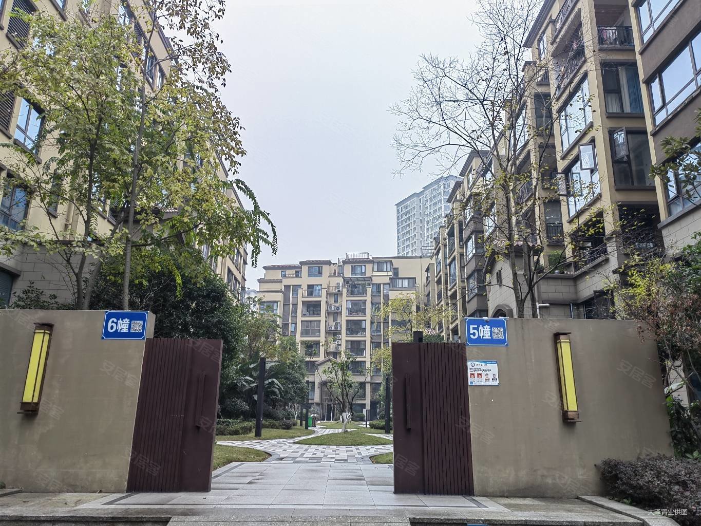 重庆房产网>重庆二手房>巴南二手房>李家沱二手房>奥园誉府>