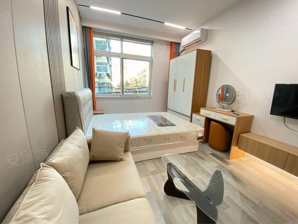 济南历城洪家楼花园路200-1号集中式公寓月租 无押金 无中介 民用水电