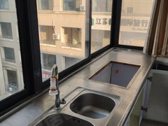 盐城亭湖五星嘉园广场 两室一厅 大空间 清爽,随时看房 ,拎包入住出租房源真实图片