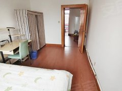 丹东振安欧尚广场鸭纸步梯6楼一室一厅，南北通透，600包取暖宽带出租房源真实图片
