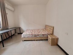 京山京山城区京山市区联合广场附近，精装一室一厅一厨一卫，家具家电齐全拎包就能入住出租房源真实图片