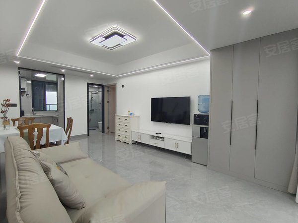 湖州长兴长兴市区得力天逸湾天逸湾精装两室双阳台,花园小区,紧临万达