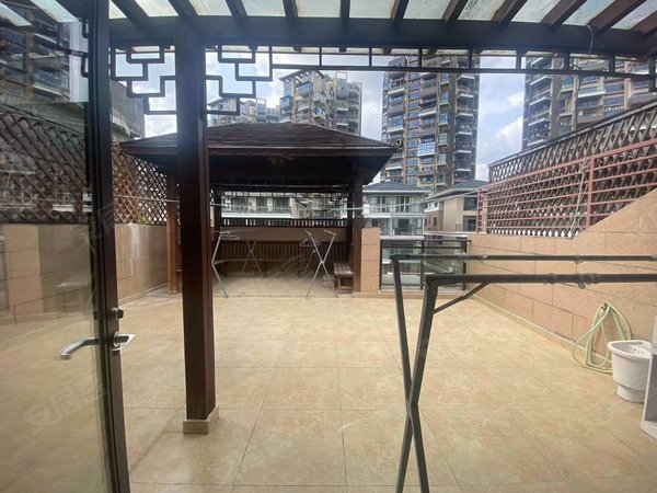 深圳龙岗龙岗中心城紫麟山(别墅)联排别墅 带院子 露台 私家车库 办公