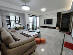 顺德杏坛宏汇城万科金域学府 精装定制三房 拎包入住出租房源真实图片