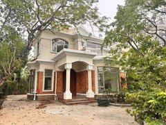 阳江阳东龙山公园阳东碧桂园独栋别墅 空房 重新装修过 非常新 大花园出租房源真实图片