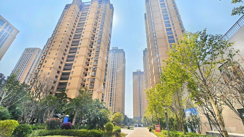 绿地东海岸东西101平老县城115万7楼毛坯