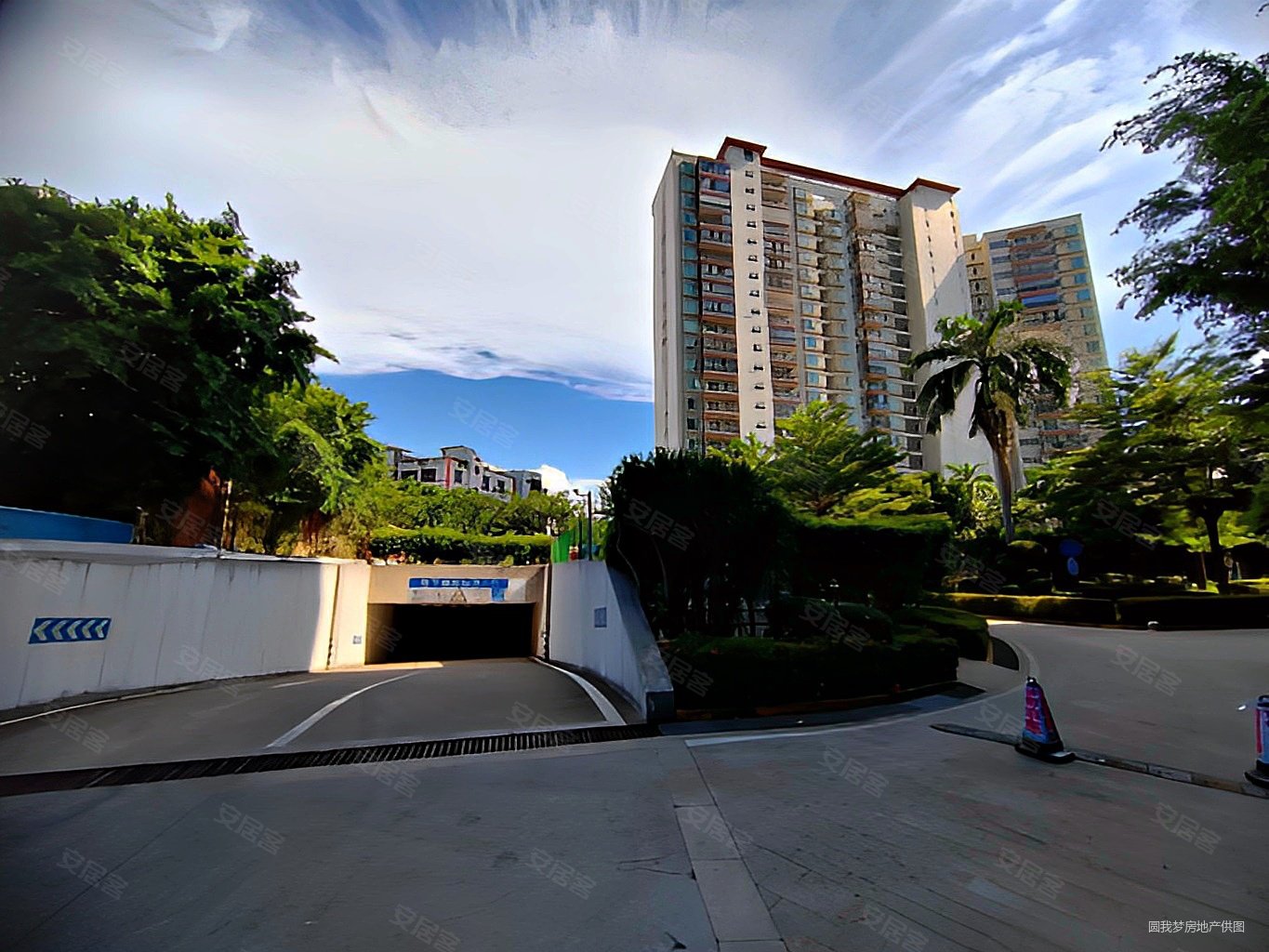 海口市中心文明东路潮立方颐龙名居49平2房1厅1卫精装90万