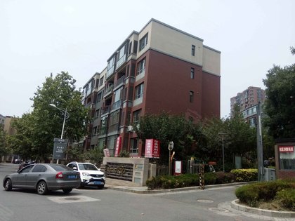 红旗西路棠梨综合市场西南侧约120米-大连碧桂园·熙山郡二手房,租房