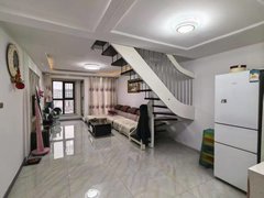 吉林船营中东中东旁西山香麓精装复式两居室，上下共120平，有空调。出租房源真实图片